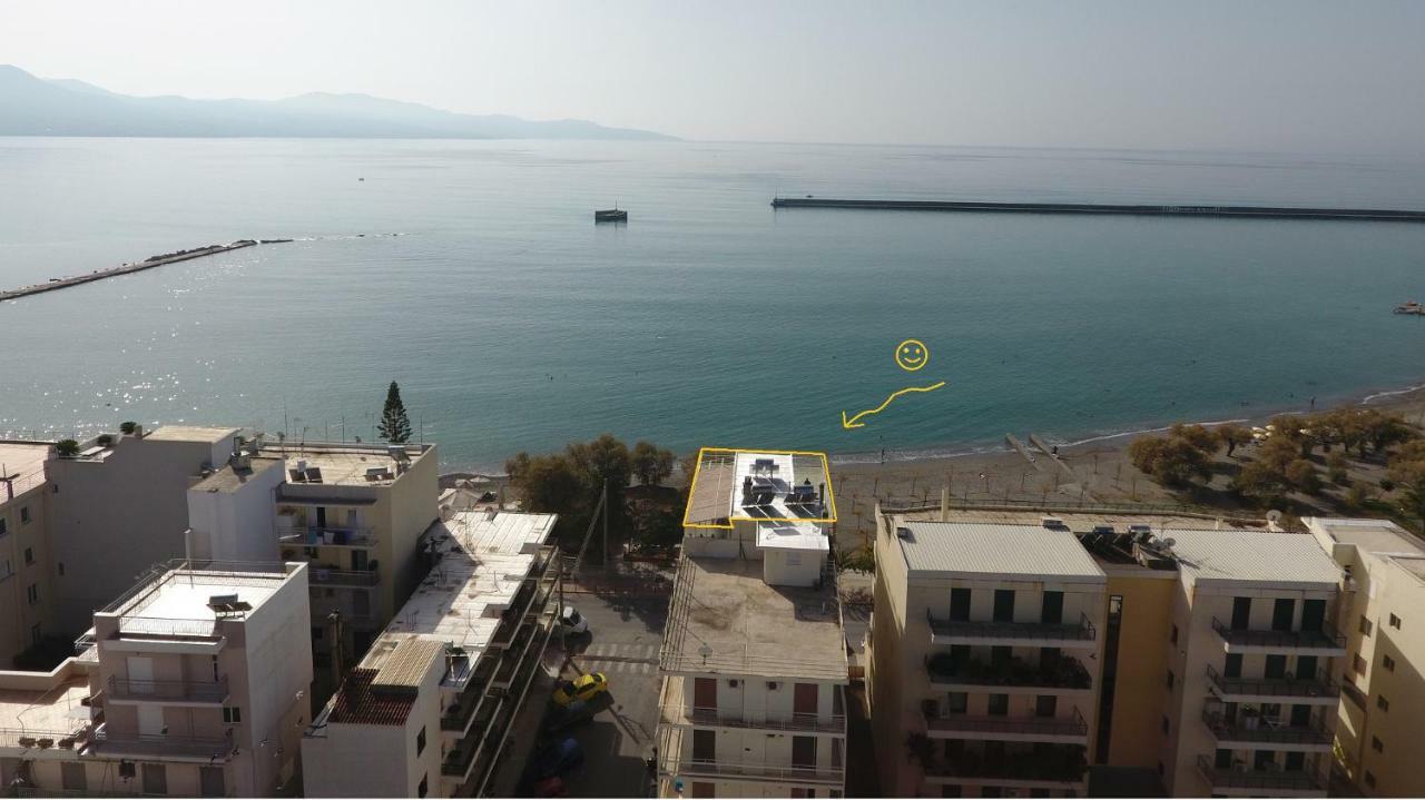 Seafront Penthouse Leo Apartment กาลามาตา ภายนอก รูปภาพ
